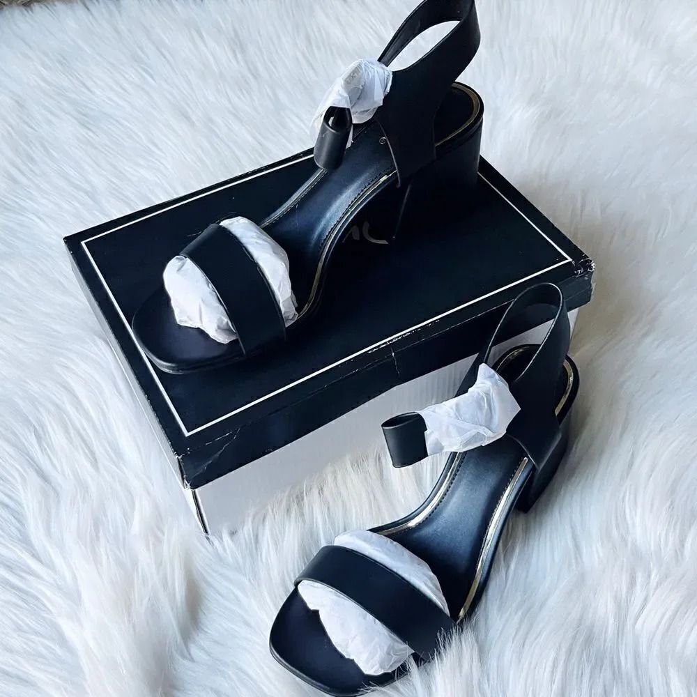 Qupid Katen - 46 Buckle Chunky Heels Black Size 7.5 - Picture 5 of 6